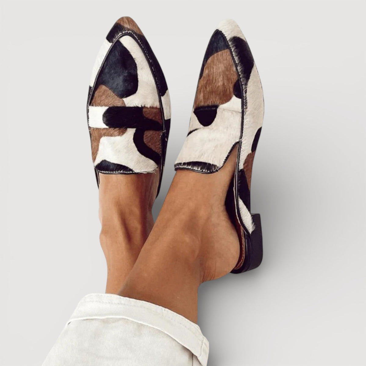 Lillian Bennett & Family Melbourne elegant loafers in black leather with sleek design and comfortable slip-on style.