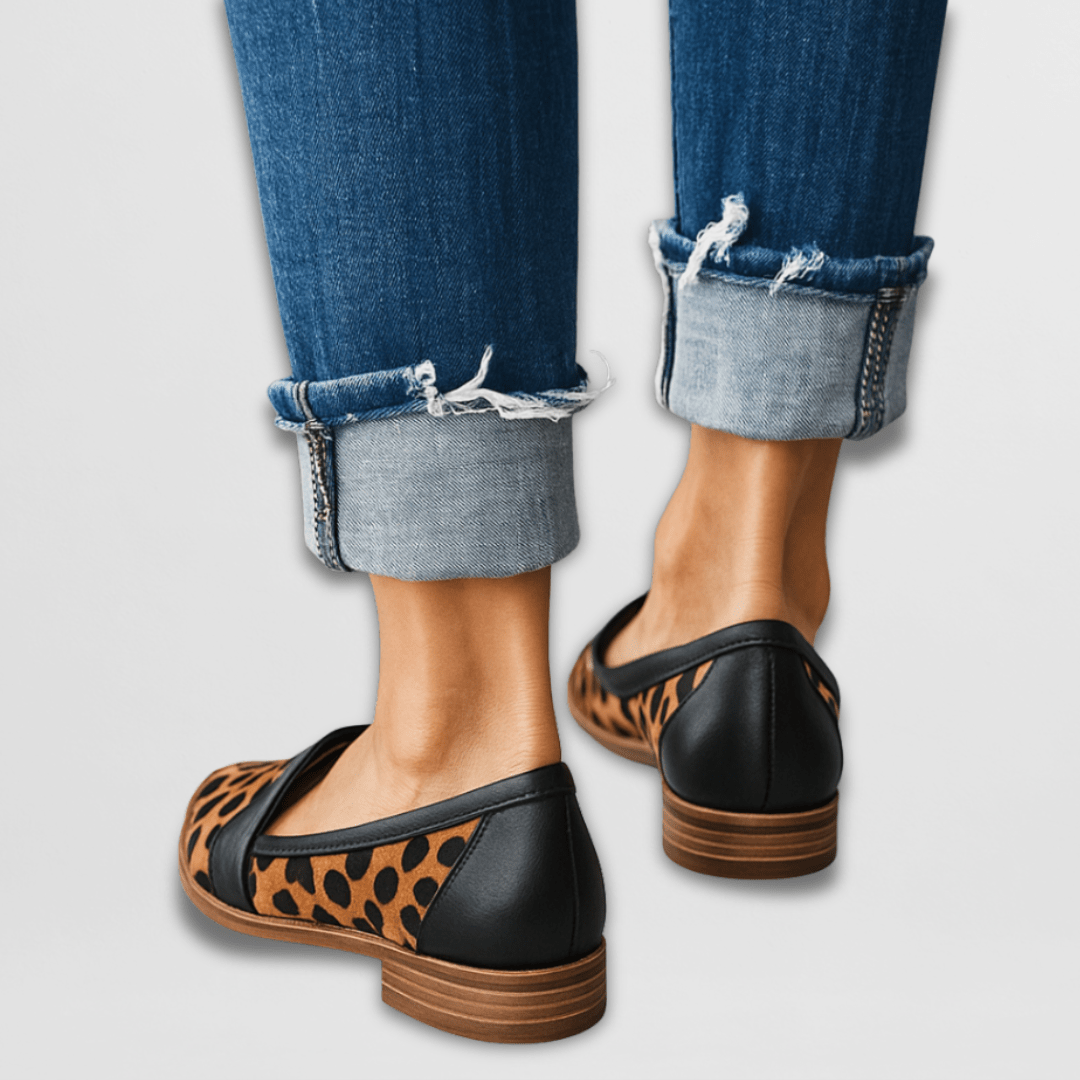 Ruby | Pointed Wedge Loafers