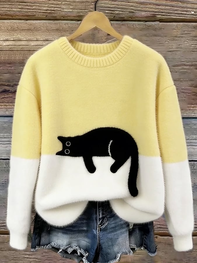 Bennett and Family Bonnie cat print oversized sweater featuring a cozy knit with a playful cat design on the front.