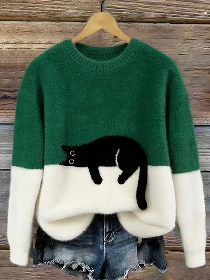 Bennett and Family Bonnie cat print oversized sweater in soft knit fabric, featuring a cute feline design on the front.